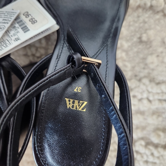 Zara Chunky Block Heel Sandals - Picture 11 of 14